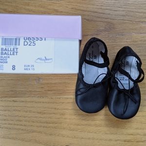 NWT American Ballet Theatre ballet slippers 8t